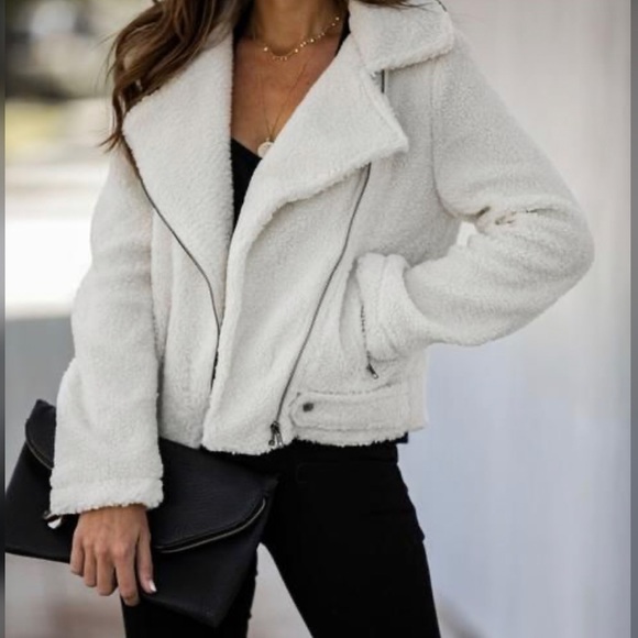 Vici Jackets & Blazers - VICI - NEW, IVORY SHERPA MOTO JACKET